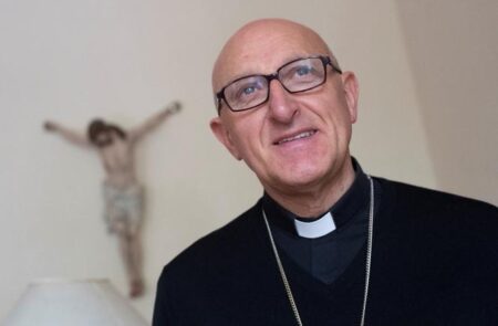 Why the controversial bishop of Fréjus-Toulon resigned – Le Monde.fr