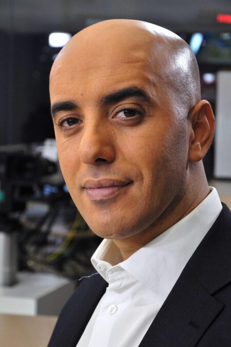 French prisoner escapes in fellow inmate’s bag, officials say – BBC
