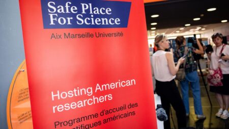 US ‘science refugees’ arrive at French university after Trump spending cuts – France 24