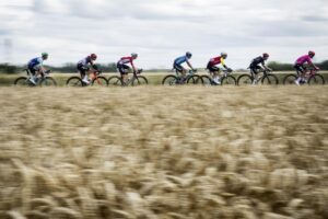 Police shoot ‘attacker’ at Tour de France stage in Rouen – The Times