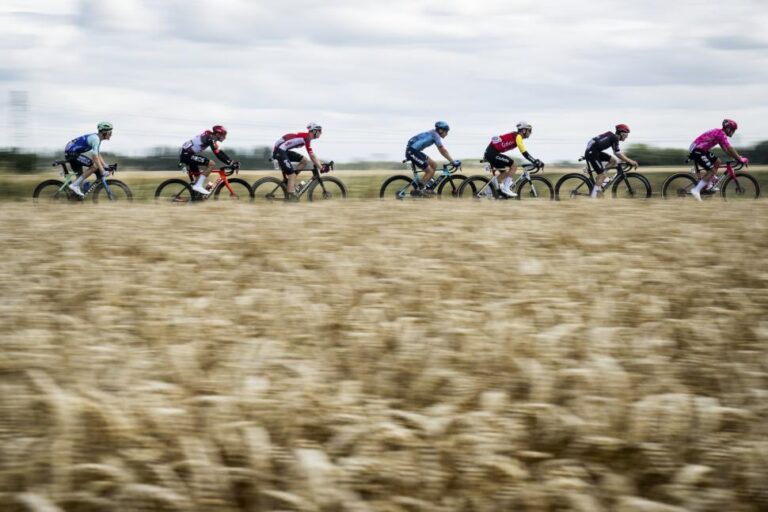 Police shoot ‘attacker’ at Tour de France stage in Rouen – The Times
