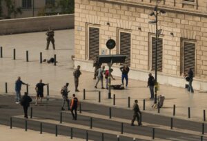 Police shoot man after suspected terror attack in Marseille – The Jerusalem Post