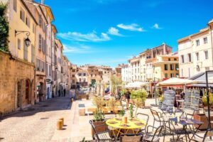 Aix-en-provence: My life is infinite – Comunione e Liberazione