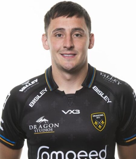 Former Welsh Fly Half Sam Davies Shines as Grenoble’s Star Player Ahead of French Pro D2 Final Former Welsh fly half Sam Davies is Grenoble’s star man ahead of French Pro D2 Final – Ruck.co.uk