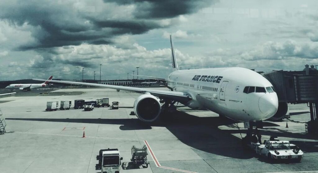 Air France Wins IFC Contract With Global Eagle Entertainment, Orange Business Services – Via Satellite