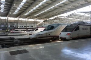 Renfe postpones Barcelona-Toulouse high-speed train connection – Catalan News