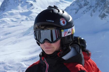 Why the French Might Be the Happiest Skiers on Earth – Outside Magazine