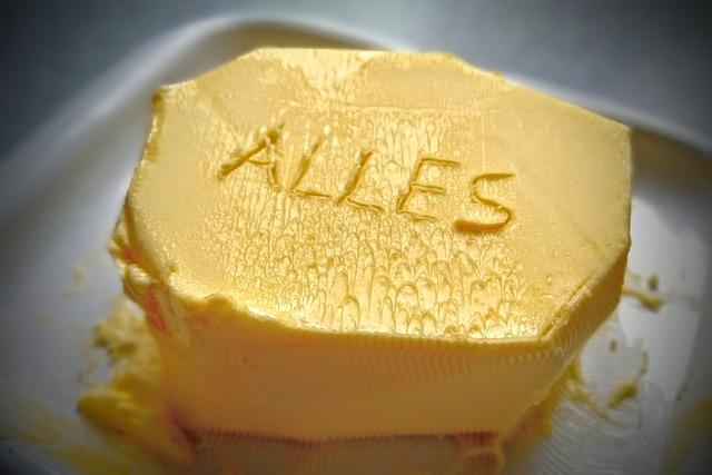 Hundreds Arrested in Intense Clashes with France’s ‘Block Everything’ Protesters Hundreds arrested as police clash with France’s ‘Block Everything’ protesters – France 24