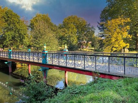 Four people die off French coast during attempt to cross English Channel – Sky News