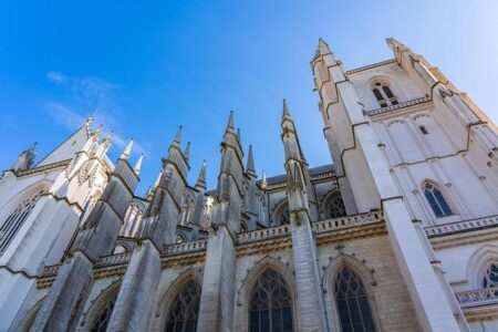 Arson suspected in fire that destroyed historic Nantes cathedral in France – ABC30 Fresno