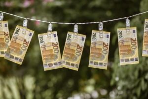 Rapper Gims linked to international money laundering ring – Le Monde.fr