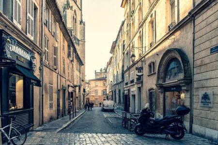 Artisanal shops in Aix-en-Provence – France.fr
