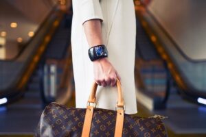 WATCH: Louis Vuitton Cruise 2026 Live From Palais des Papes, Avignon, France – 10 Magazine
