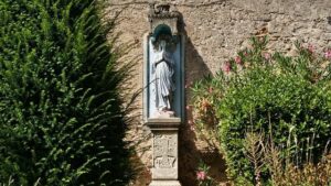 The mystery of Rennes-le-Château and the secrets of Abbé Saunière’s fortune – Archaeology News Online Magazine