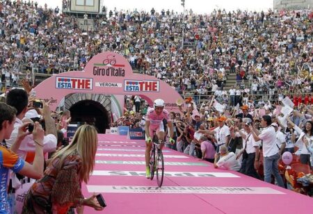 Unibet Rose Rockets’ Giro sends a message to Tour de France – IDLprocycling.com