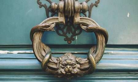 Come Vintage Decor Shopping With Me In France, Normandy | Antique Shops Around Rouen (Part 1) (gwHGN6SCIl) – Fathom Journal