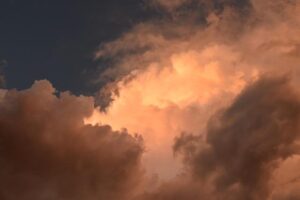 Clos de l’Épi-Neuf Peyres, Avignon, Vaucluse, France · as of 5:00 PM PDT – The Weather Channel