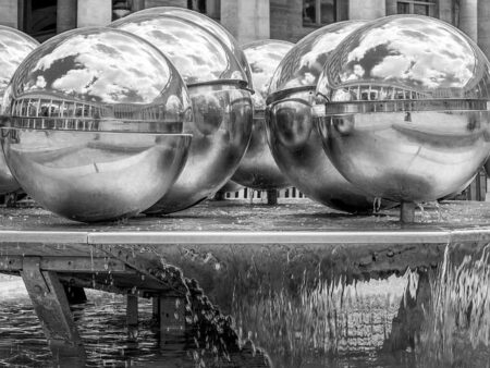 ‘A Fountain’ by Claudio Parmiggiani in Rennes – Atlas Obscura