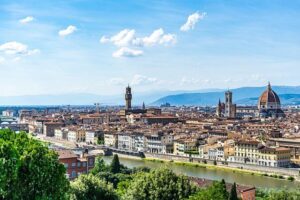 This City Has One Of The Most Beautiful Cathedrals In Europe & No Tourists – Travel Off Path