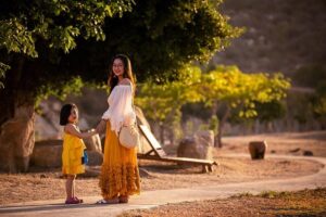 Hrithik Roshan’s Mother’s Day Post Has France, Tree, And A Saba Azad Connection – NDTV