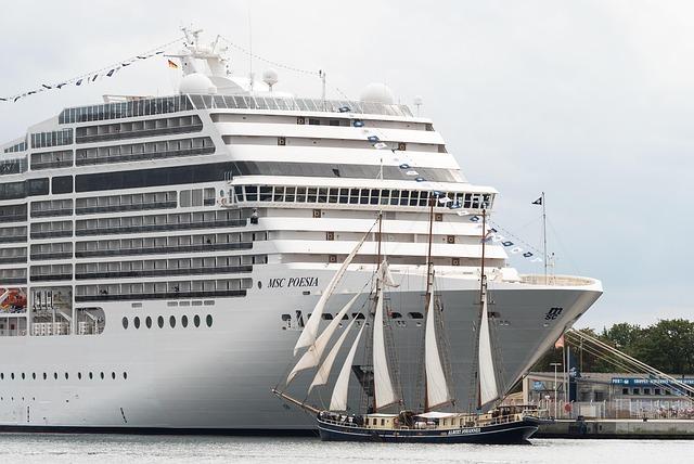 Over 1,700 Passengers Quarantined on British Cruise Ship in Bordeaux After Gastroenteritis Outbreak France confines more than 1,700 on British cruise ship in Bordeaux after gastroenteritis outbreak – News4JAX