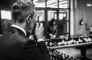 Clément Sommier Wins France’s Top Sommelier Title in Lyon – Vinetur