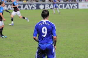 Chelsea sign France defender Maxence Lacroix from Crystal Palace – Yahoo Sports
