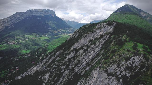 Exciting Results Revealed: 2025 Leadership Election for DA France Grenoble Chapter Results of the 2025 DA France Grenoble Chapter Leadership Elections – Democrats Abroad