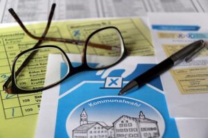 As France burns, the far right sees an opening – E&E News by POLITICO