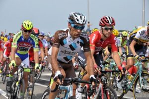 Pogacar wins fifth Tour de France as teen Seixas seals stunning fourth place – France 24