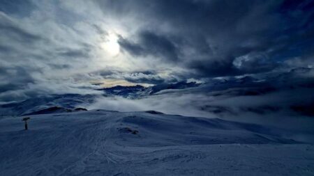 Tragedy in French Alps as four skiers killed in separate avalanches – The Independent