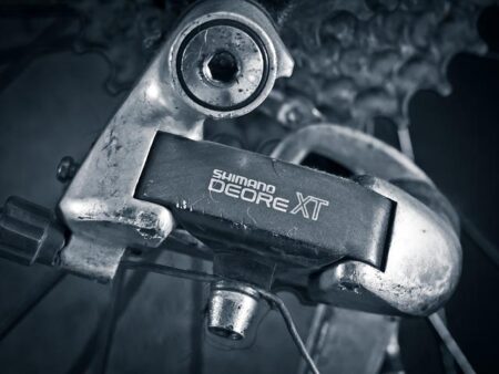 Pogačar used Shimano’s neutral service at Paris–Roubaix, but who makes the blue bikes? – BikeRadar