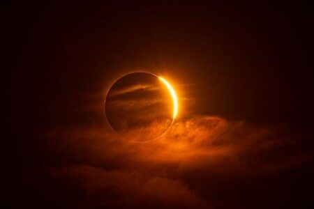 Solar Eclipse of August 12, 2026 from Montpellier (France): Complete Information – TheSkyLive