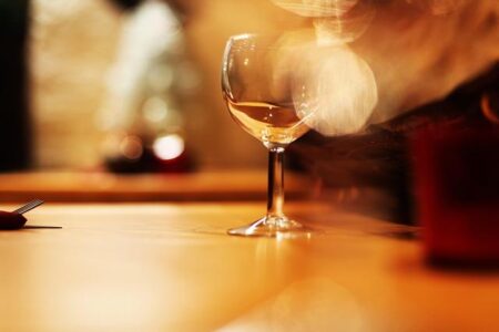 France’s Extreme Heat, Wildfires, and Smoke Could Threaten Bordeaux Wines – Barron’s
