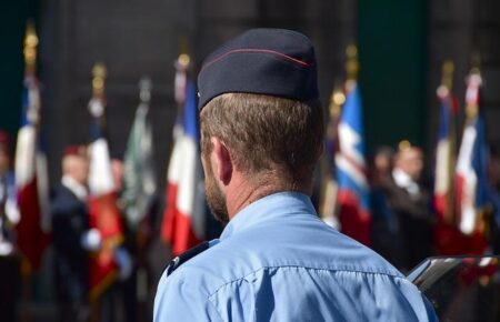 2 Police Officers Stabbed in France’s Toulouse in Suspected Terror Attack – Homeland Security Today