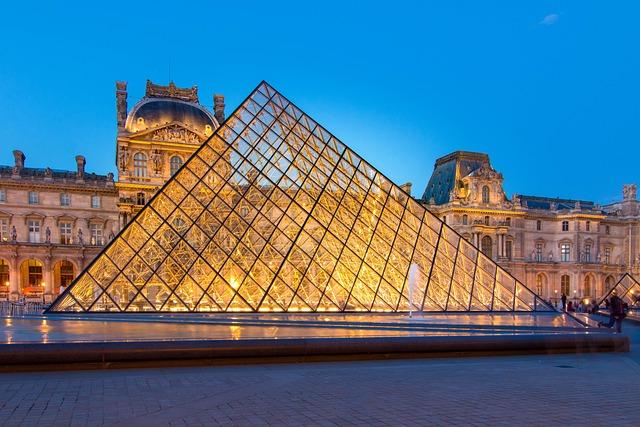 Louvre and other museums closing for Saturday protests as French authorities deploy 70,000 officers – AP News Louvre and other museums closing for Saturday protests as French authorities deploy 70,000 officers – AP News
