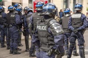 France toughens response to protests as officials admit failure – The Derrick